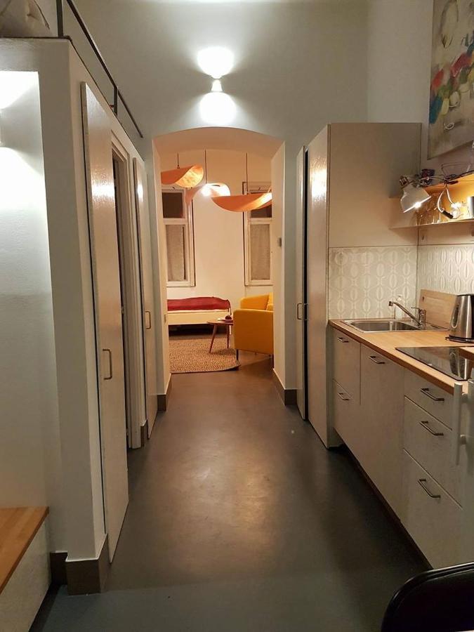 Stylish Holiday Art Apartment - Wifi & Great Location Budapest Esterno foto