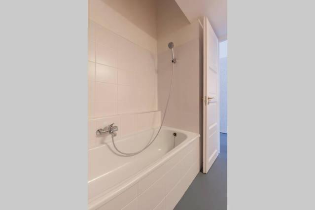 Stylish Holiday Art Apartment - Wifi & Great Location Budapest Esterno foto