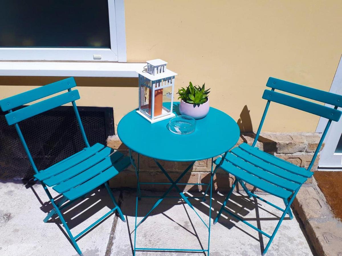 Stylish Holiday Art Apartment - Wifi & Great Location Budapest Esterno foto